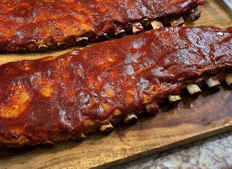 Costilla ibérica adobada asada